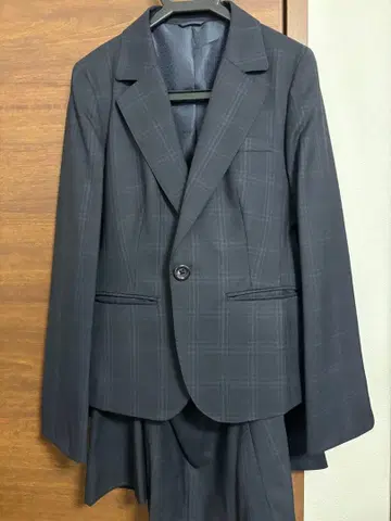 Precious 스커트 수트 네이비