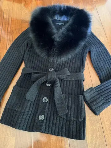 ANAYI 아나이의 퍼 달린 가디건 새상품급