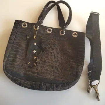 가죽 백 (새상품: 숄더 벨트 포함)