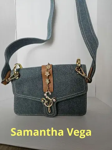 새상품급 Samantha Vega 데님 숄더백 반짝이는 포인트 골드