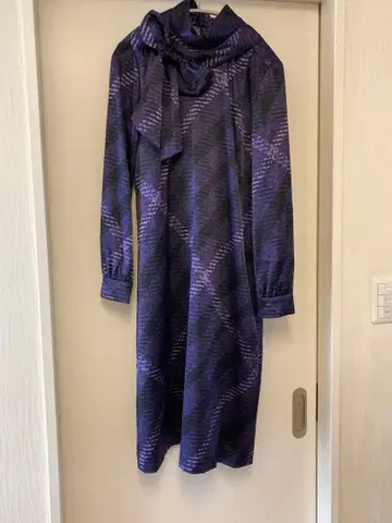 DAKS 닥스 원피스 미디 기장 긴팔 보라색 드레스 보타이