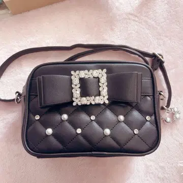 노에미 언니 비쥬 리본 숄더백 블랙