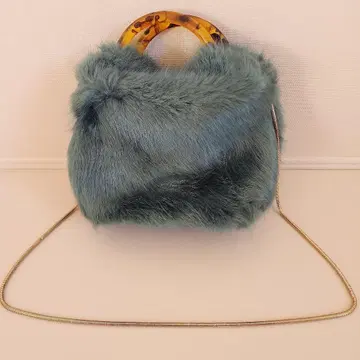 ZARA 인조 모피 숄더백