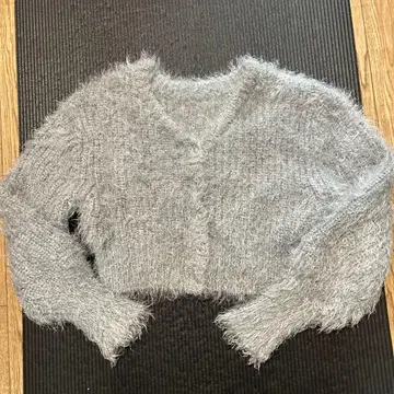 그레이 스웨터 약 37cm