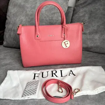 FURLA 살몬 핑크 핸드백 숄더 스트랩 포함