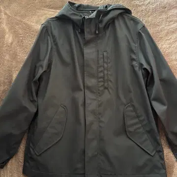 [ GU ] 남성용 마운틴 파카 블랙 M 사이즈 312-314024