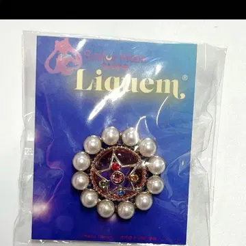 liquem 리큐엠 크리스탈 스타 컴팩트 핀즈 브로치
