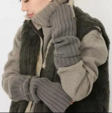 두지엠 클라세 CARIAGGI 캐시미어 니트 암워머