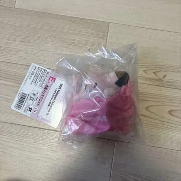 에밀리아 봉제 인형 피