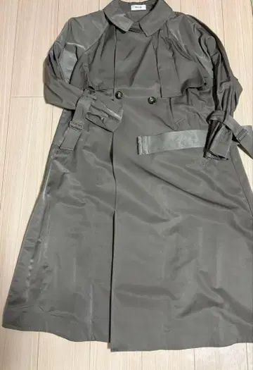 스나이델 트렌치코트