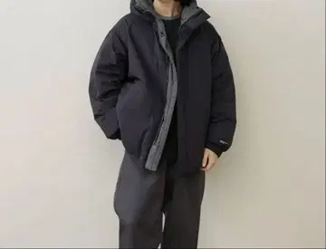 그라프 페이퍼 리버서블 다운 블랙 그레이