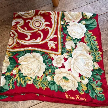 니나리치 실크 대형 스카프