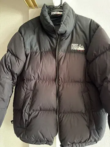 퍼스트 다운 블랙 다운 자켓