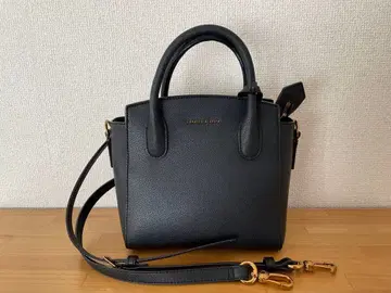 블랙 합성 피혁 숄더백