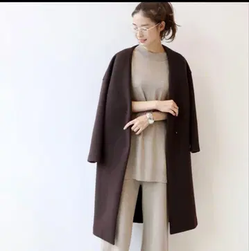 Plage 플라주 스펀지 리버 코트 노카라 36 사이즈