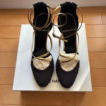 PIERRE HARDY 블랙 골드 하이힐