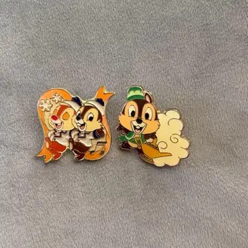 칩&데일 핀 배지