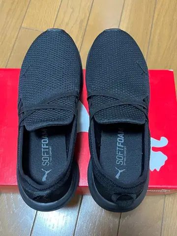 PUMA SOFTFOAM 블랙 스니커즈 가격 인하