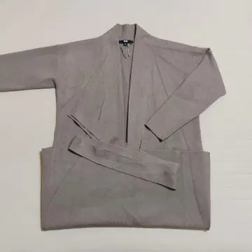 유니클로 UNIQLO 수플레얀 벨티드 니트 코트 (베이지)