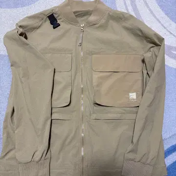 FILA 베이지 집업 자켓
