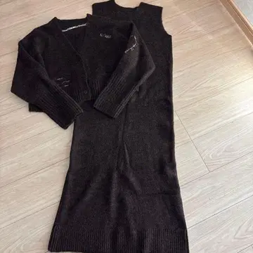 어반 리서치 다크 브라운 니트 세트 M