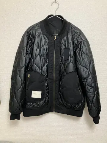 karaku 블랙 퀼팅 자켓