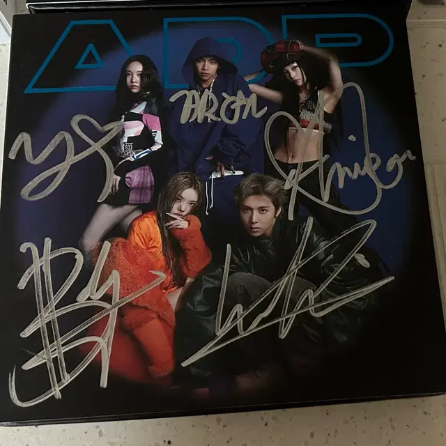 올데프 싸인앨범 두가지버전 일괄 양도합니다