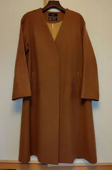 SHIPS Bellaandi 노라펠 코트 38