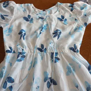 인도에서 구매 (파란 꽃무늬 L 사이즈 반팔 원피스)