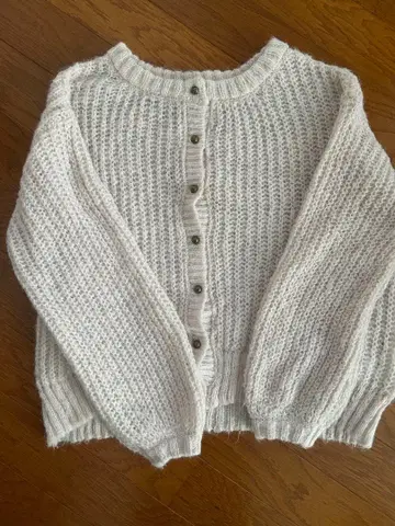 어반 리서치 서니 라벨 스웨터