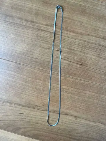 실버 스네이크 체인 목걸이