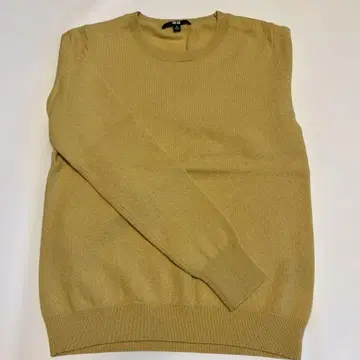 유니클로 캐시미어 크루넥 스웨터