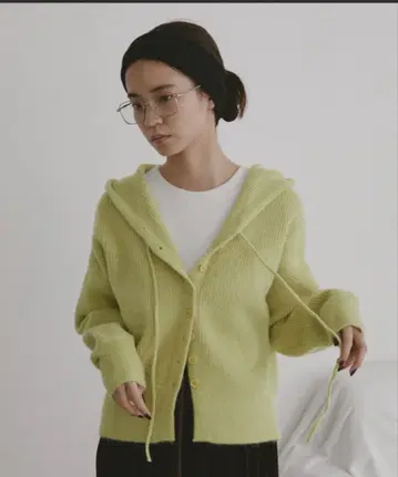 duei 라임색 후드 부착 후디니 니트 가디건