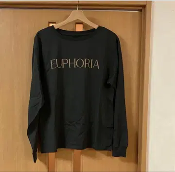 스픽 앤 스팬 spick and span 실켓 천축 로고 롱T