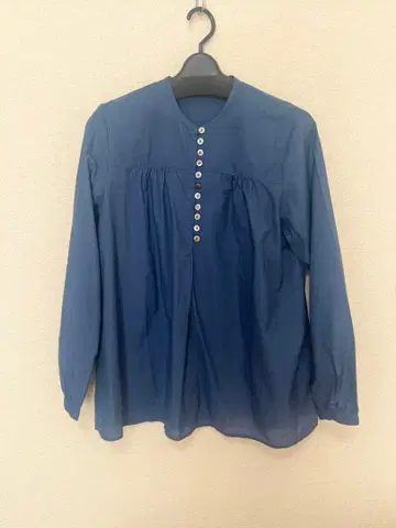 Blanc Bleu Minuit 네이비 긴팔 셔츠