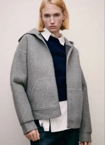 ZARA 소프트 네오프렌 이펙트 봄버 자켓