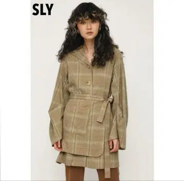 SLY 베이지 계열 체크 원피스