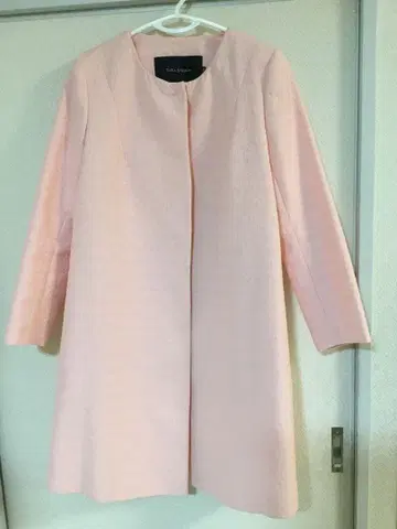 TARA JARMON 핑크 롱 코트 38