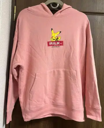 MILKFED 피카츄 후드티