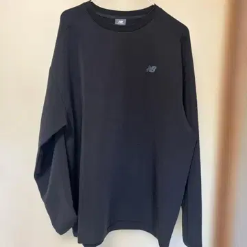 뉴발란스 블랙 긴팔 트레이닝복