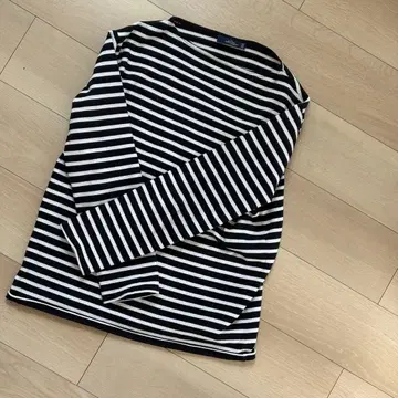 SAINT JAMES 웨쌍 새상품급 T5