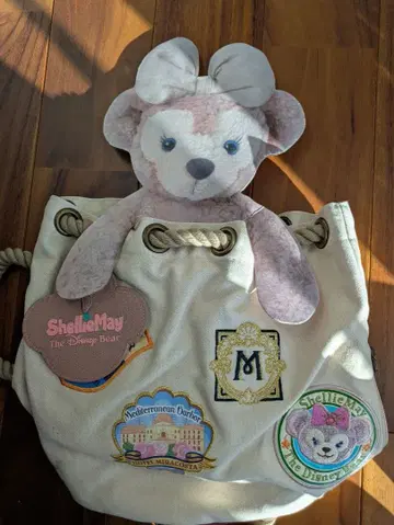 더플백 셰리메이 더피