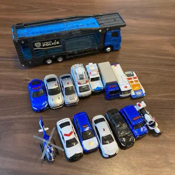 토미카 미니카 세트 14대와 트레일러