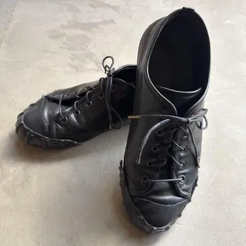 초레어 giorgio armani 블랙 가죽 스니커즈