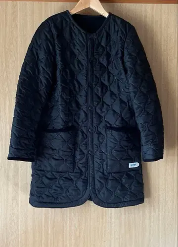 아멘 퀼팅 노카라 코트