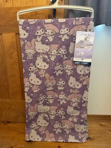 [새상품] 산리오 헬로키티 마이멜로디 쿠로미 코타츠용 덮개