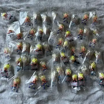 [ 최종 가격 인하 ] 드래곤볼 UDM 종합 피규어 세트