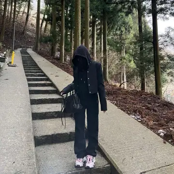 ZARA 블랙 크롭 자켓