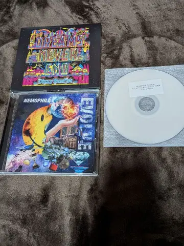 친필 사인 CD (NEMOPHILA Dizzy Sunfist)