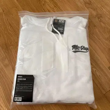 BTS 후디 01 XL 화이트 MicDrop